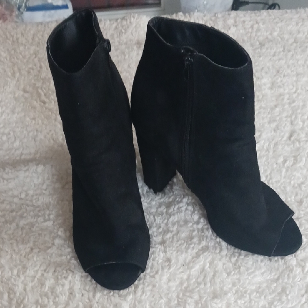 Elegant Black Peep-Toe Ankle Boots